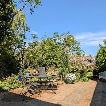 Appartement Mit Gartenblick Schleswig